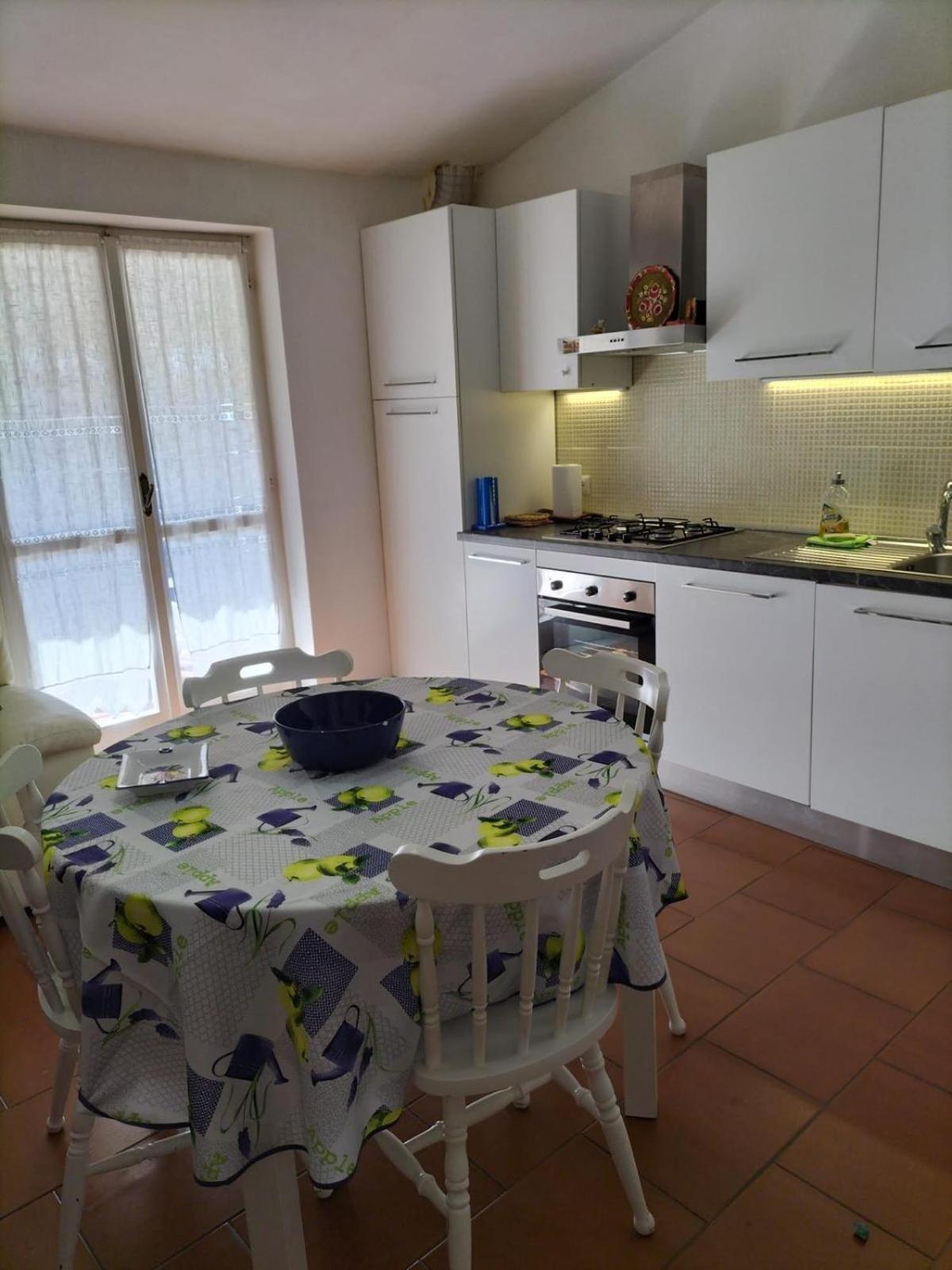 Casa Laura Beach&Town Apartments San Marco di Castellabate Luaran gambar